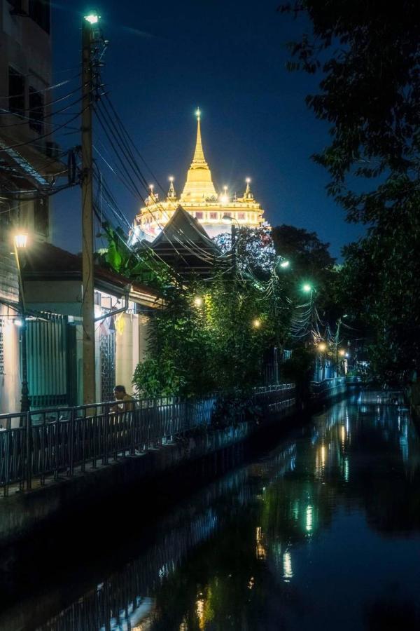 Non House Bangkok บ้านนอนโฮสเทล Extérieur photo