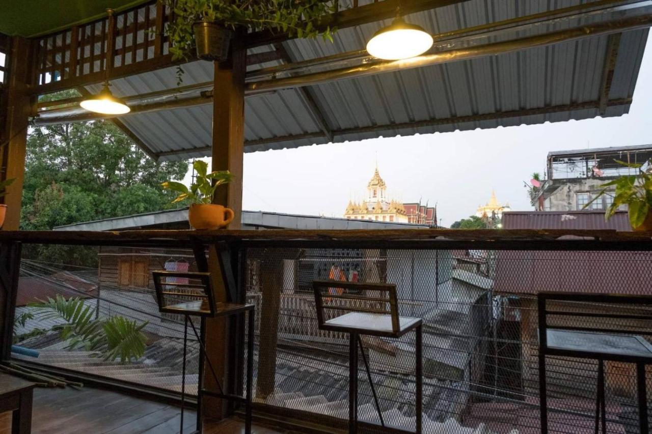 Non House Bangkok บ้านนอนโฮสเทล Extérieur photo